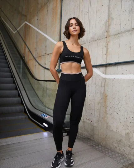 Conjunto Calça Anabela fitness feminino preto com top e calça em Fitmax New
